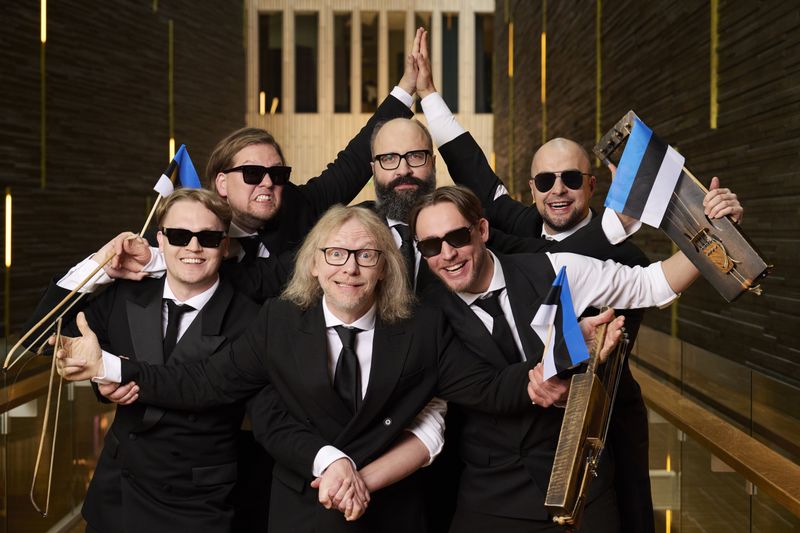 5MIINUST x Puuluup representing Estonia at the Opening Ceremony at Malmö Live 