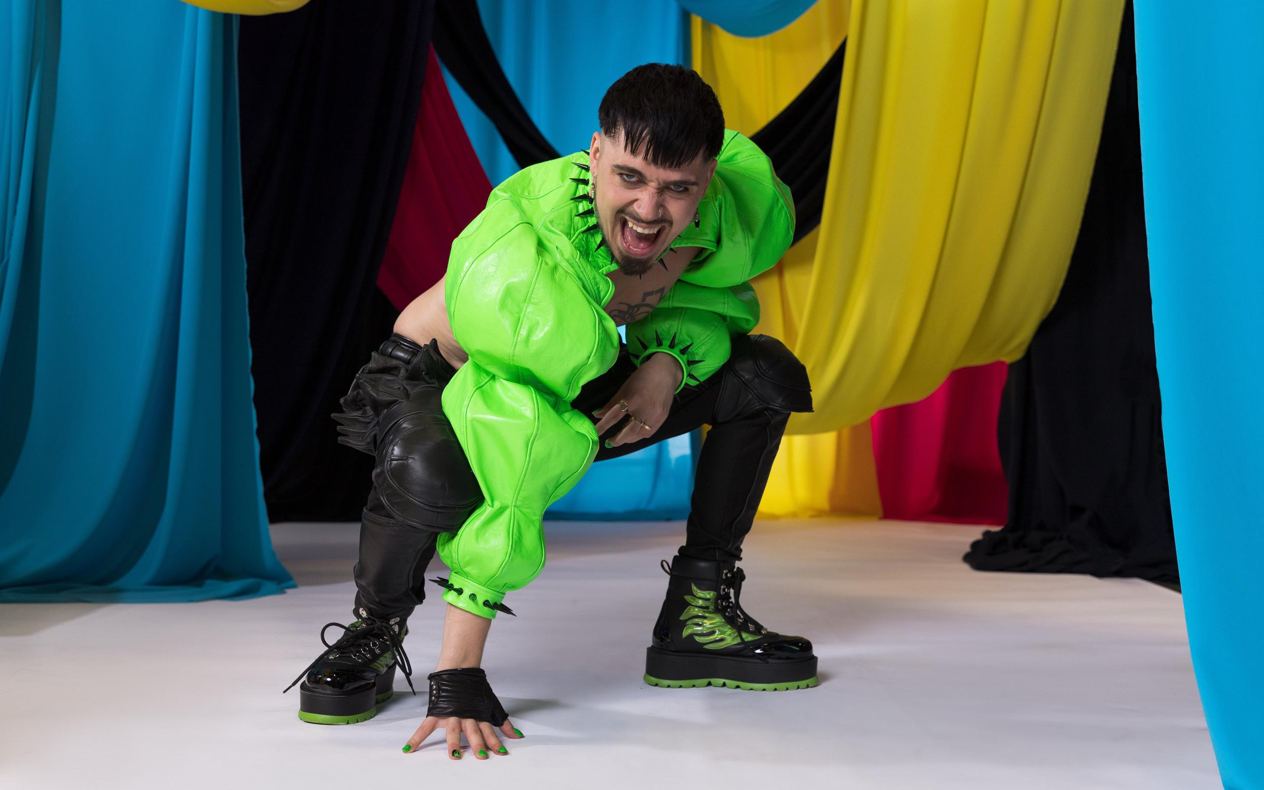 Käärijä from Finland in the Eurovision 2023 studio