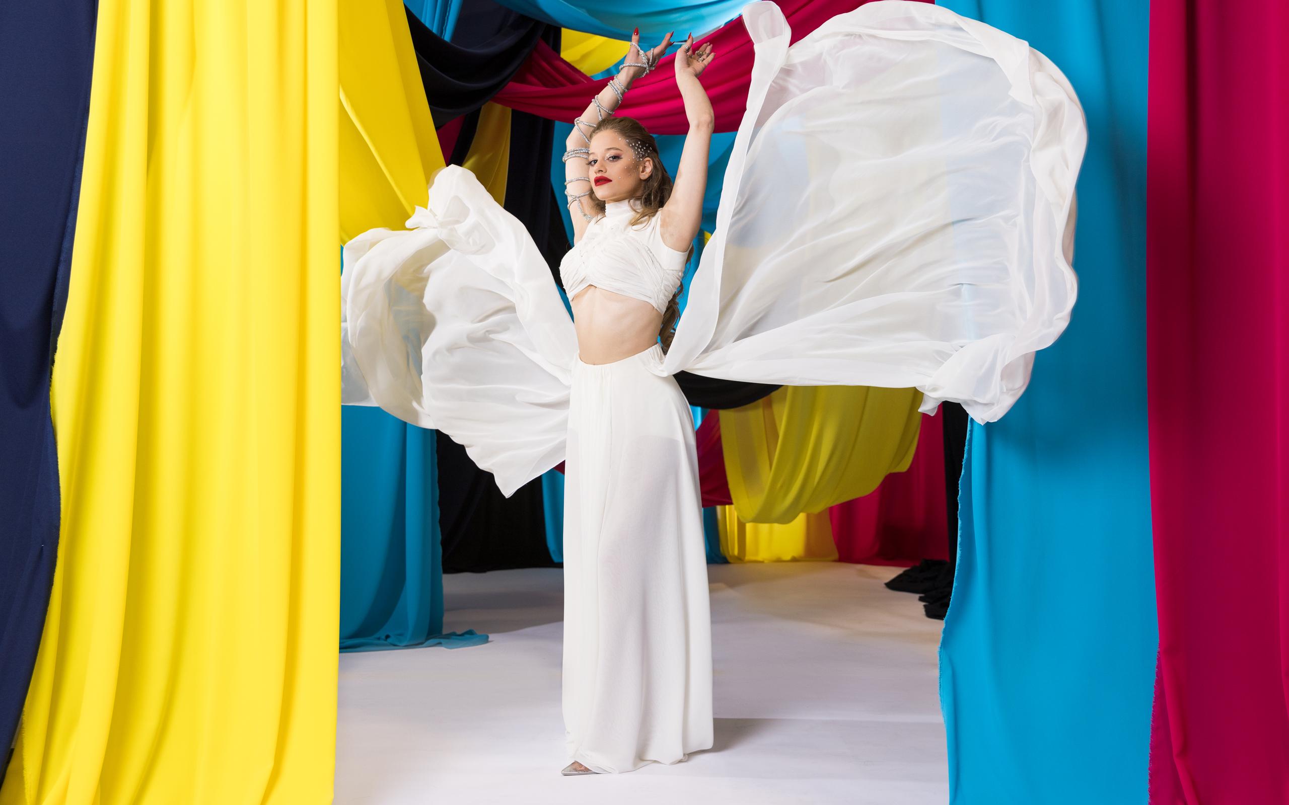 Iru from Georgia in the Eurovision 2023 studio