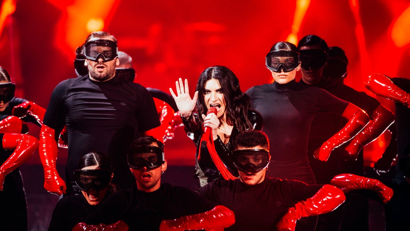 Sanremo Giovani 1993 winner Laura Pausini co-hosted the Eurovision Song Contest in 2022