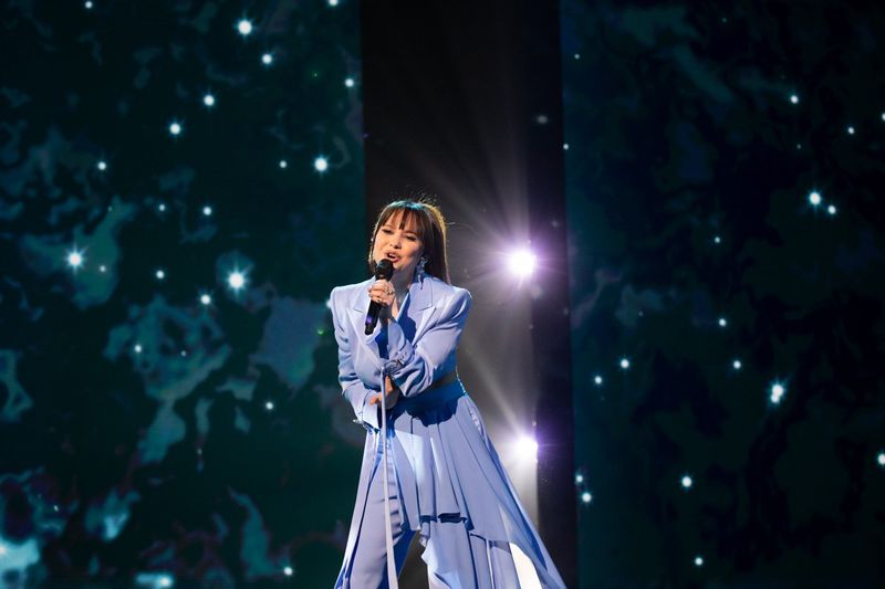 Alika rehearsing Bridges for Estonia at the Second Rehearsal of the Second Semi-Final at Liverpool Arena
