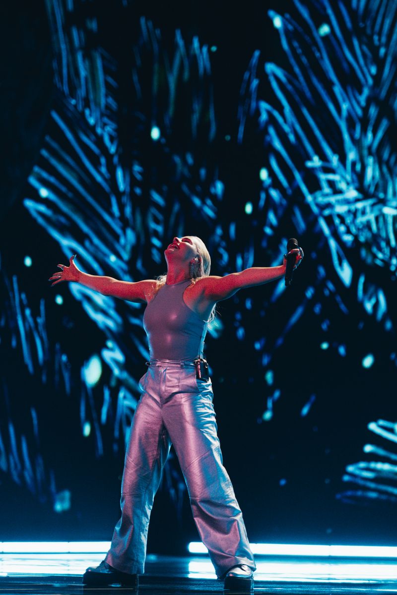 Diljá rehearsing Power for Iceland at the Second Rehearsal of the Second Semi-Final at Liverpool Arena