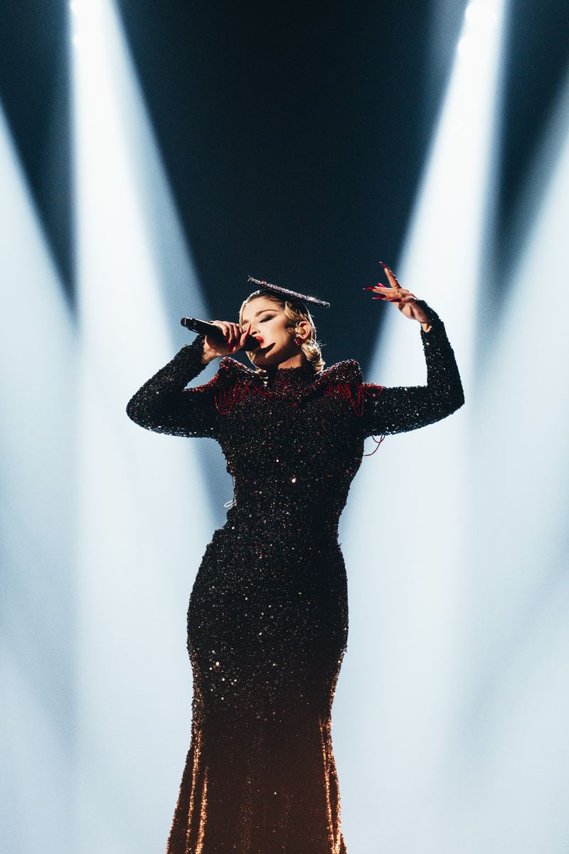 La Zarra rehearsing Évidemment for France at the Second Rehearsal of the Grand Final at Liverpool Arena
