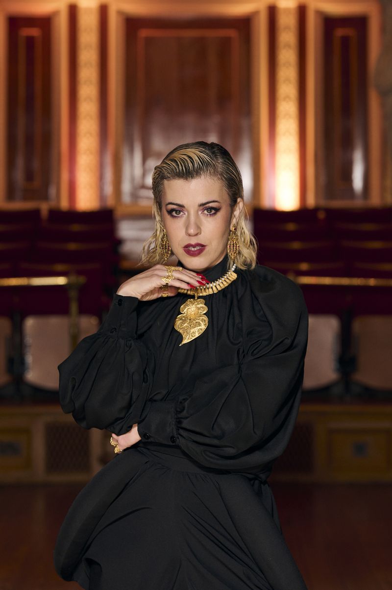 Mimicat from Portugal attending the Turquoise Carpet event at St. George’s Hall, Liverpool.
