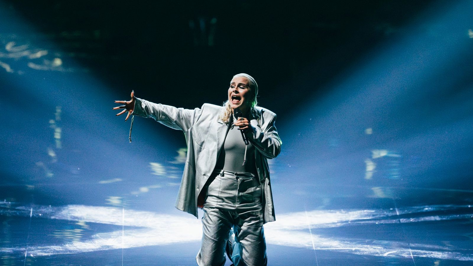 Diljá performing Power for Iceland at the Second Semi-Final at Liverpool Arena