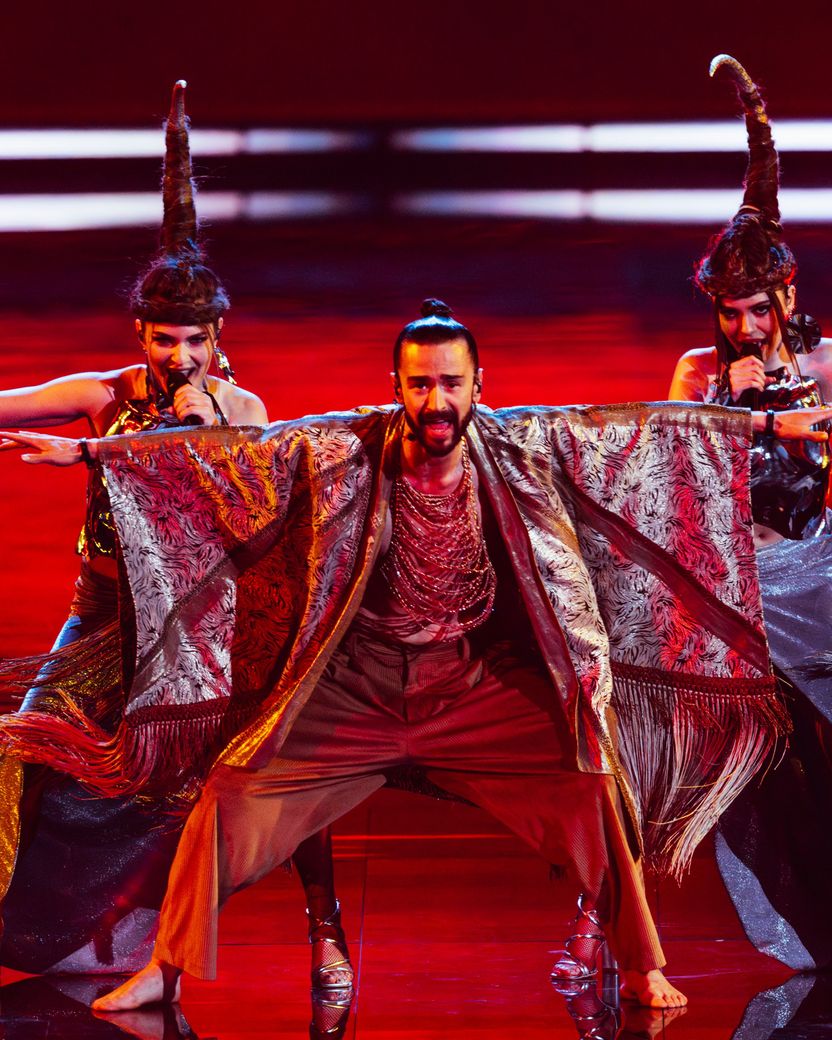 Pasha Parfeni performed Soarele şi Luna for Moldova at the Grand Final at Liverpool Arena