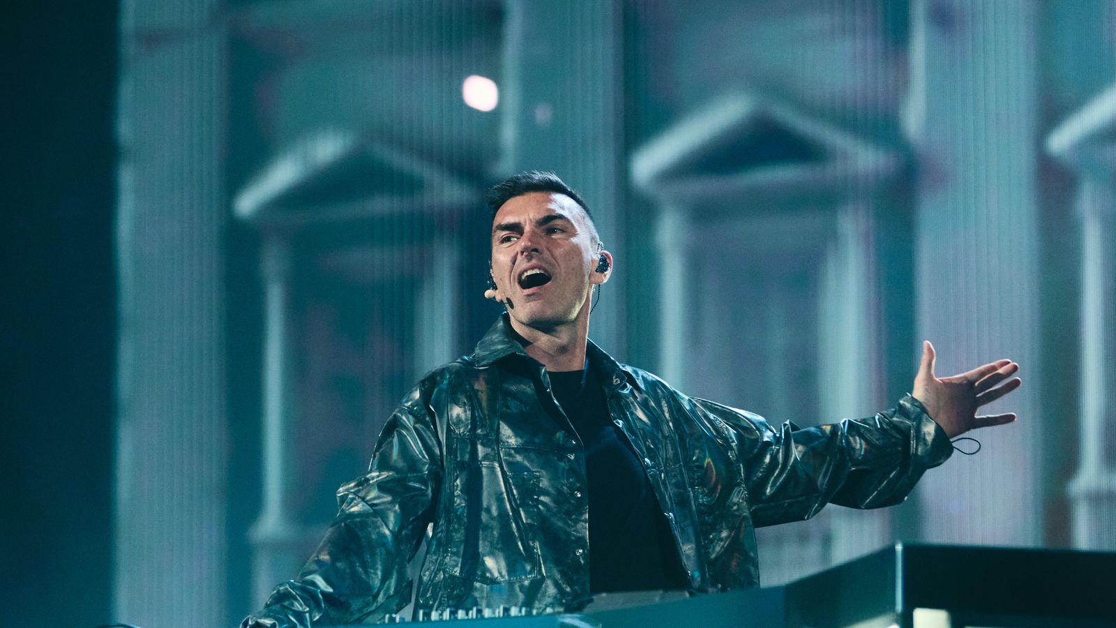 Gabry Ponte rehearsing Tutta L'Italia for San Marino at St. Jakobshalle