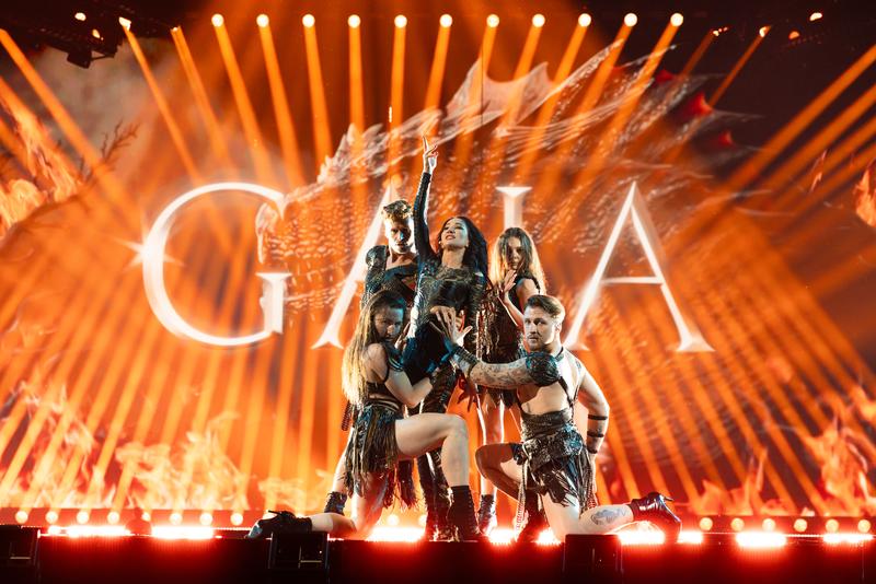 Justyna Steczkowska rehearsing GAJA for Poland at St. Jakobshalle