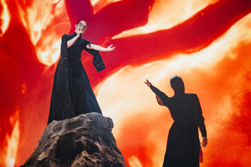 Klavdia rehearsing Asteromáta for Greece at St. Jakobshalle