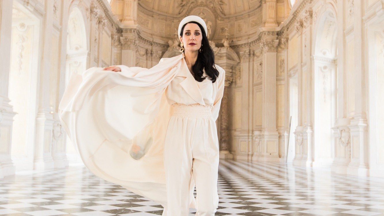 Konstrakta representing Serbia at the Eurovision Opening Ceremony 2022 at Galleria Grande, La Venaria Reale