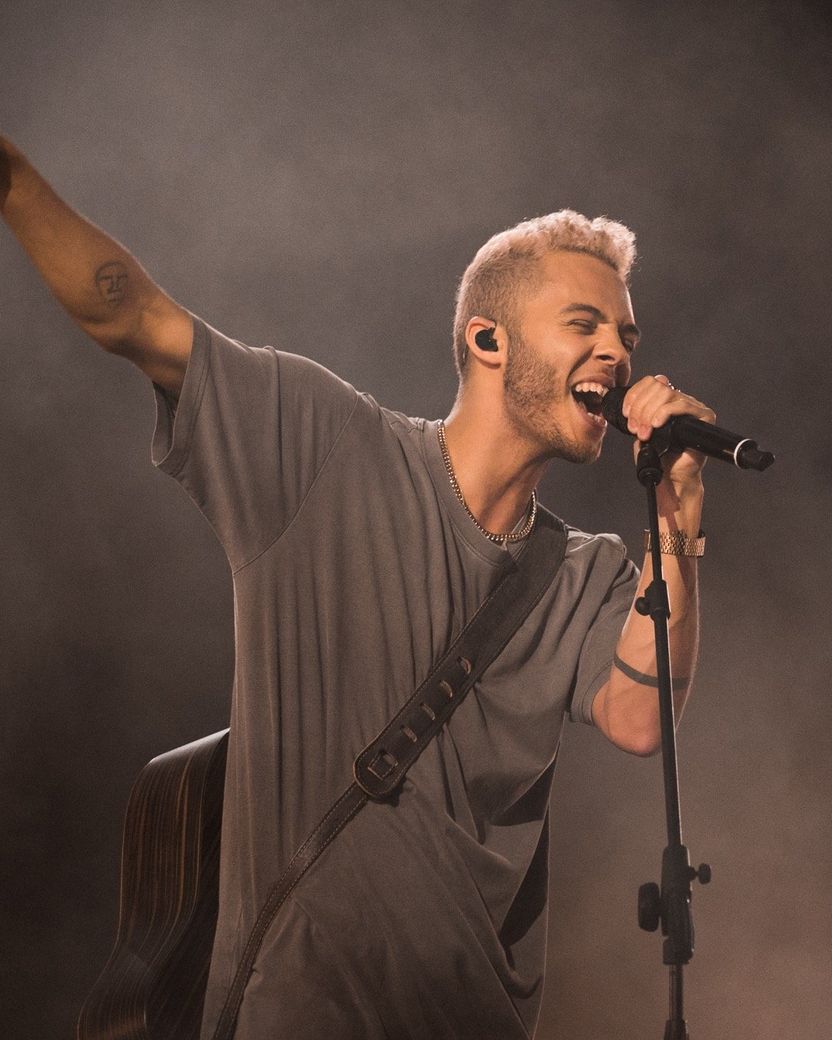 Malik Harris performing Rockstars, representing Germany at the 2022 Eurovision Song Contest in Turin