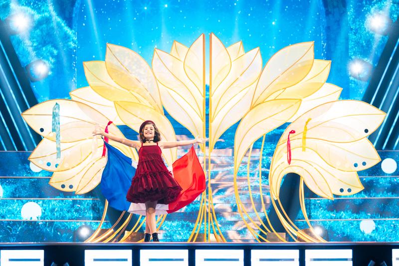 Lou Deleuze walks the Flag Parade for France at Tbilisi 2025