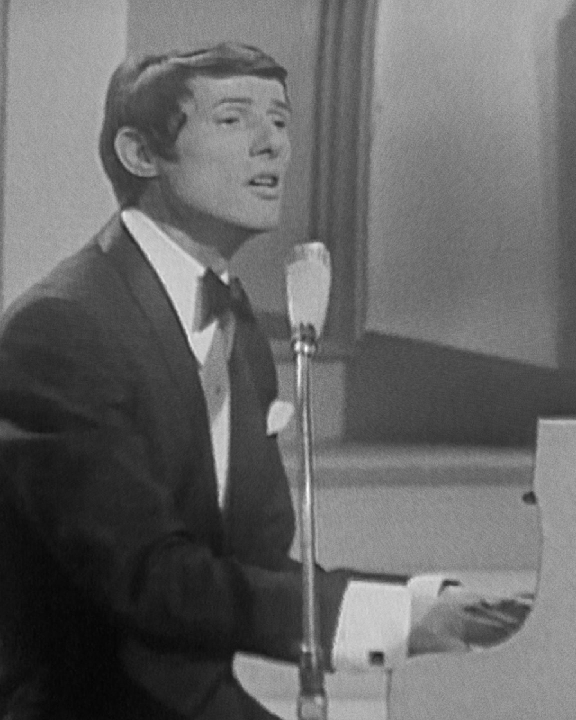 Udo Jürgens won for Austria in 1966 with Merci, Chérie