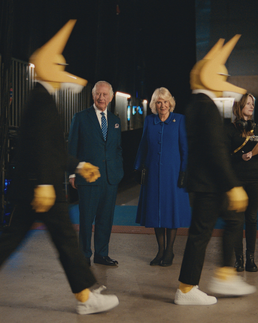 Their Majesties King Charles III and Queen Camilla meet Keith and Jim of Subwoolfer fame and notoriety.