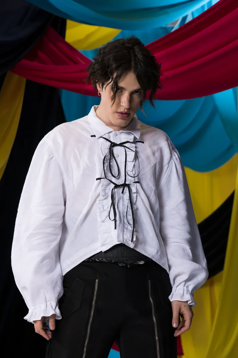 Luke Black from Serbia in the Eurovision 2023 studio